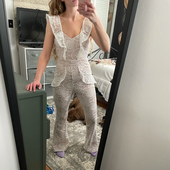 Alpha and Omega size Small lace one piece - Picture 2 of 6